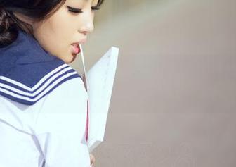 AISS爱丝(钻石版) - 定制写真，若兮实在是小气，竟然送我们免费福利，内心激动！