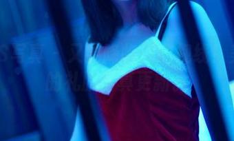 PANS写真 - 又要降临你的视线！美惠子的礼服写真更新。