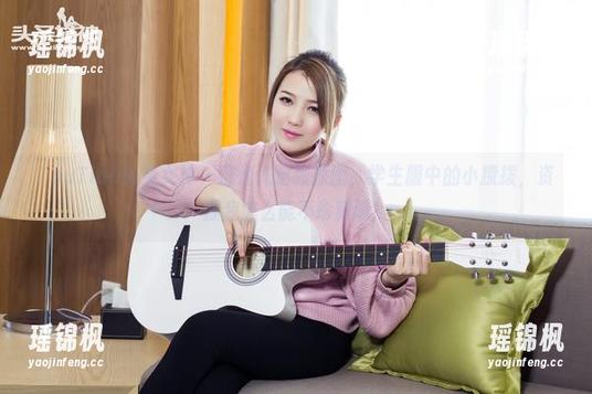 TouTiao头条女神-信悦儿 TouTiao头条女神 - 信悦儿这张原图,学生服中的小撩拨,资源我怎么能不珍藏呢!