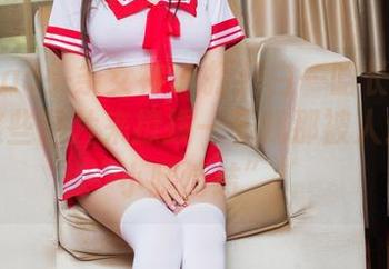 TouTiao头条女神 - 打开白一晗长腿合集，用这些图片来撩拨一下我那被人遗忘的“小腿情结”！