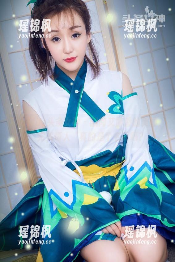 TouTiao头条女神-艾静香 TouTiao头条女神 - 翻阅艾静香的美图,’完美情人‘真的是个名号吗?