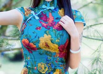 TuiGirl推女郎 - 当工作服遇上超模：冯雨芝自信套图，一秒让你想报名“制服日”。