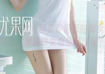 UGirls尤果网 - 颜亦汐最新的修女造型太突兀，难道修女也要赶时髦？
