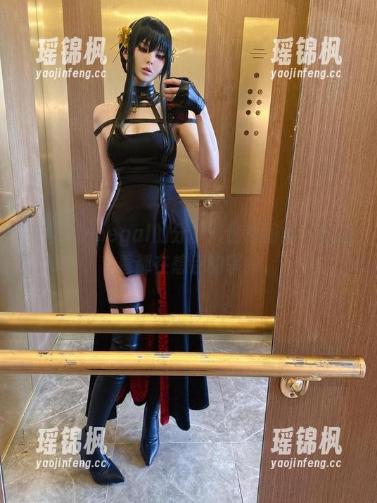来自Vinnegal的分享：影心图集，怎么看都在想别的事！