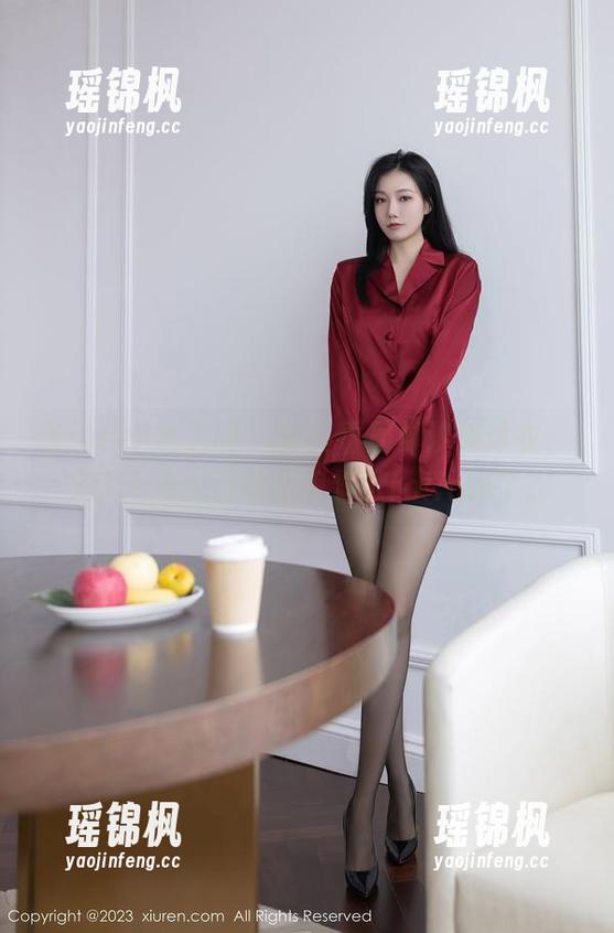 Xiuren秀人网 - 你在看周慕汐连体衣，实际上壁纸已经心里默默follow了。