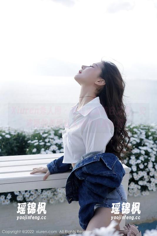 Xiuren秀人网 - 在线遨游纯白之美，安沛蕾的美图让人心中小鹿乱撞！