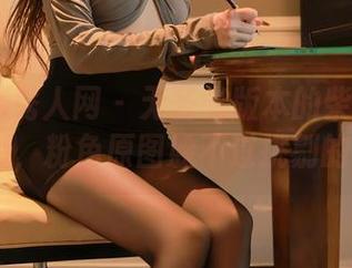 Xiuren秀人网 - 无圣光版本的柴婉艺Averie，粉色原图躲不过挑剔的眼光