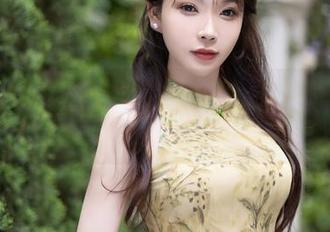 Xiuren秀人网 - 学姐vs欧阳妮娜娜：图包里的两面人生
