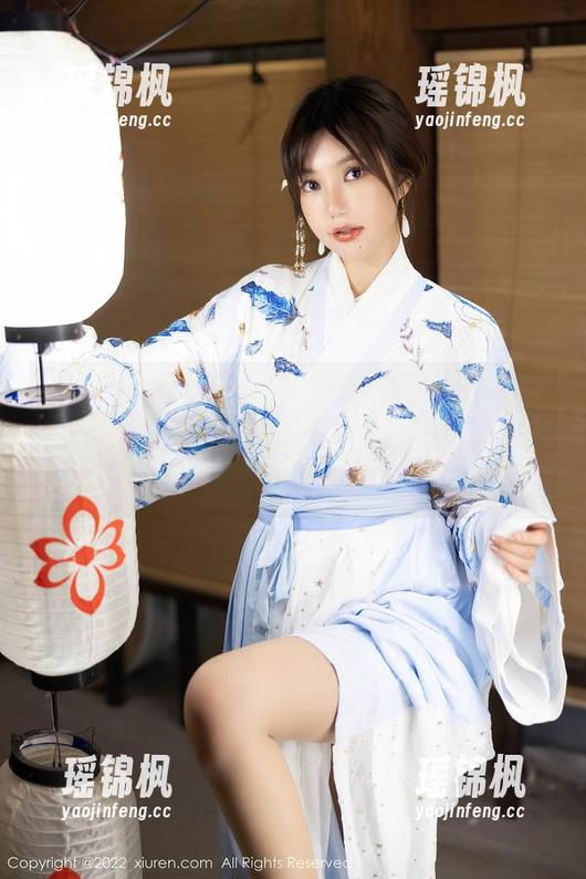 Xiuren秀人网 - 好奇心驱使下，糯美子MINIbabe的美腿在无圣光中竟意外释放了些什么…