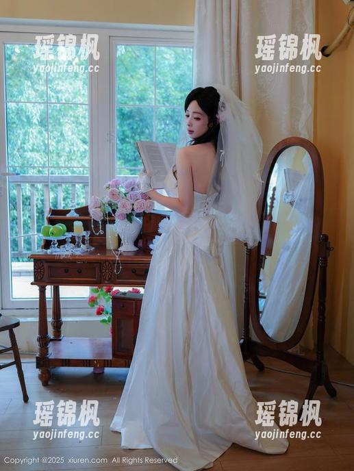 Xiuren秀人网 - 厨娘日记：糯美子MINIbabe的高清画面让我觉得平凡的厨房好像也能引人入胜。