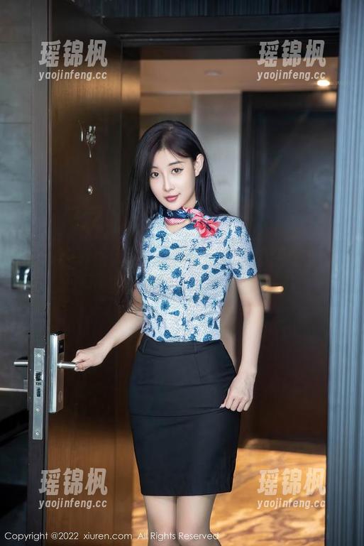 Xiuren秀人网-龙泽美曦 Xiuren秀人网 - 龙泽美曦套图精选:你敢不敢直视这些肉丝的诱惑?