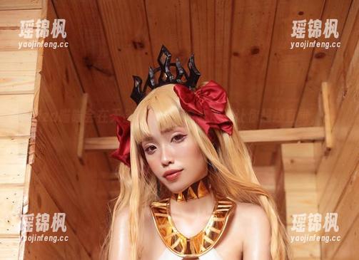 eliza喵喵 eliza喵喵会在天台上发呆?全套图包让你超越直觉,放飞想象。