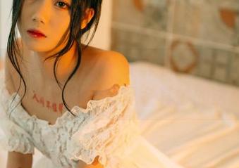 partycat轰趴猫 - 亦菲和她的高跟鞋，最新图片里藏着些莫名其妙的诱惑…