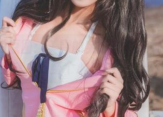 三度69原图：美腿的实际长度大概能锁住整个心思。