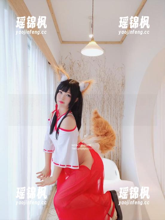 你烨烨 你烨烨学妹全套,衣服就像打折,快来下载一波