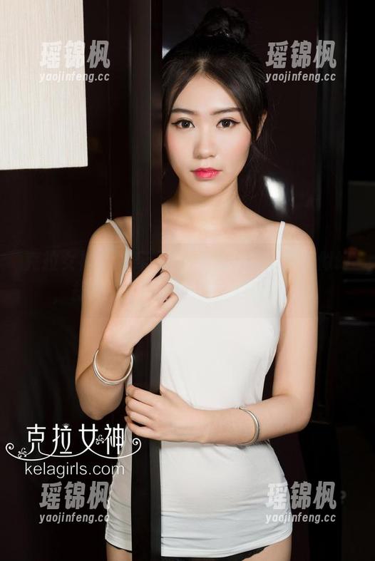 克拉女神-大阳 克拉女神 - 吊带里的大阳,原图如梦似幻,却又在不经意间抓住你的目光。