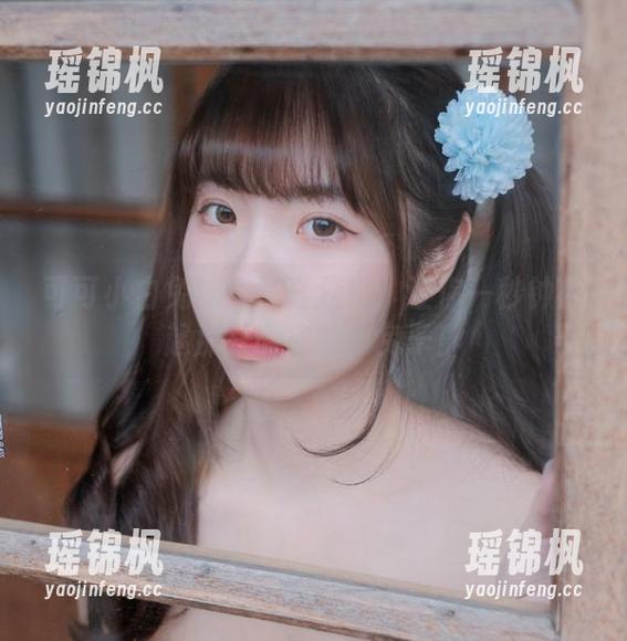 可可小白兔 可可小白兔泳衣写真分享:让你一秒钟想起那只调皮的小兔子!