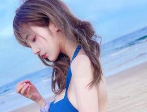 把啾小妍的美足写真集下载回家，感受一下‘足’音绕梁！