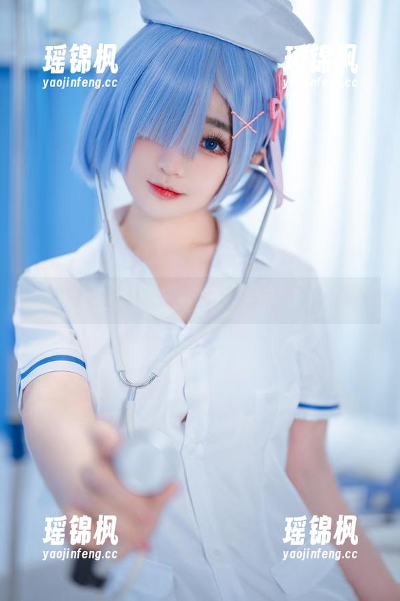 失眠小宁 黑白合集里,失眠小宁在无声中呐喊