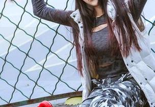 头条女神 - 下载小小鱼的花嫁写真，反正今天不看菜谱也行。
