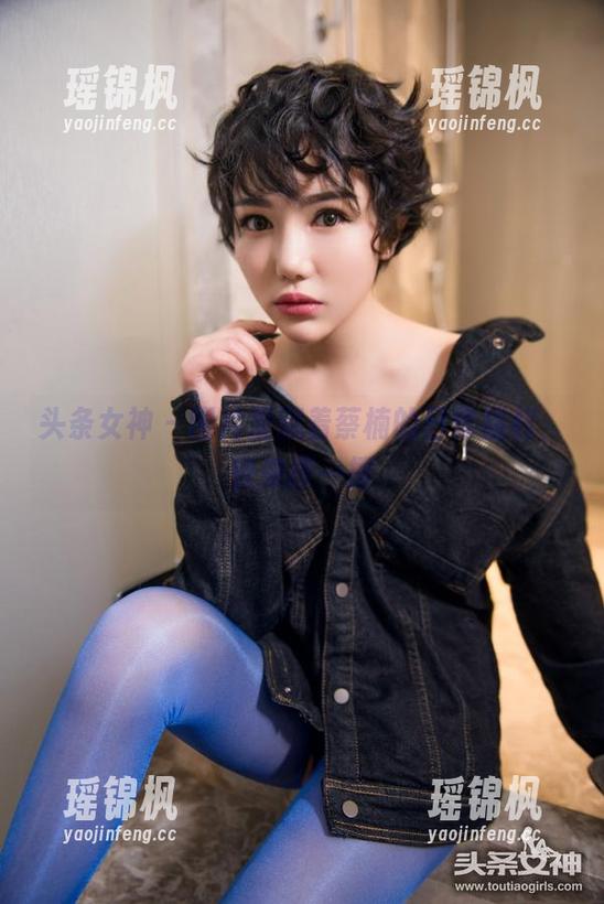 头条女神-蔡楠 头条女神 - 图片里藏着蔡楠的日常福利,快来撩一撩