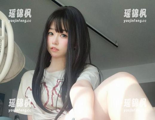 女主K的大胆热情，免费获取美图的一点好奇！