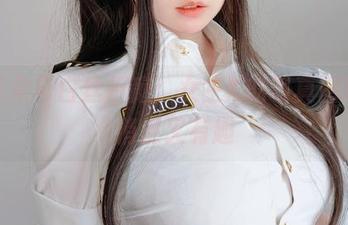 兔耳朵与白丝折磨：女主K的写真图册，俏皮又有趣