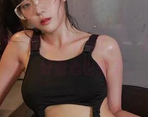 私房那点事，叹息姜仁卿(강인경)的圣诞快乐，好像心也暖了。