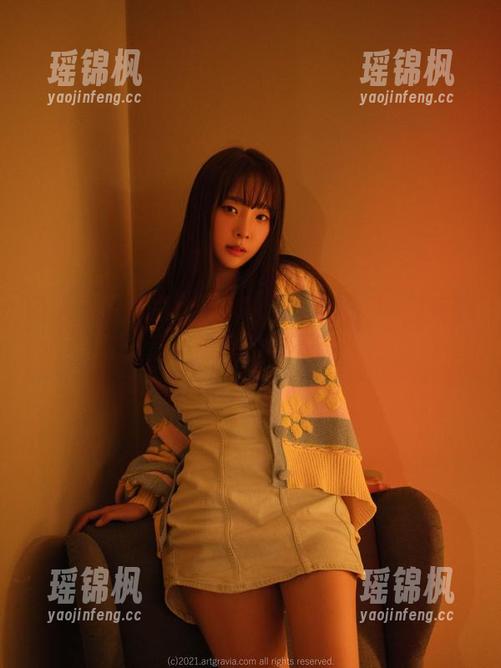 情人节写真集大揭秘：姜仁卿(강인경)秀恩爱，就问你服不服！