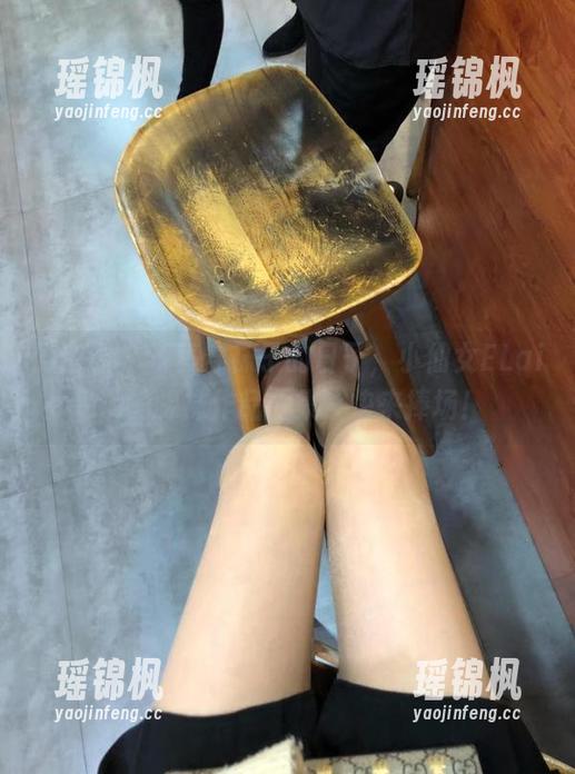 小仙女ELaine 微密圈 - 认真穿袜子的日子,小仙女ELaine的棉袜作品全集,快来捧场!