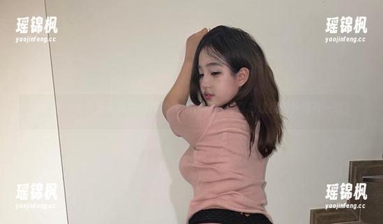 微密圈 - 小优优子有种豹纹的气场，精选写真总让我回头再看一遍！