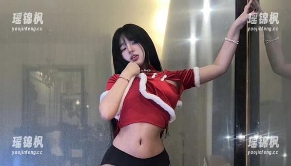 微密圈 - 小优优子今天的短裤套图，更新得让人怀疑这是真正的“裤”不可挡！