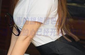 尤果网 - 小喜的旗袍图包分享，你觉得萌不萌？我的心已经开始小跳跃！