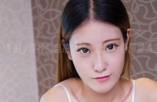 尤物馆 - Kely香香的自拍之旅，走进那私房里的图片趣事