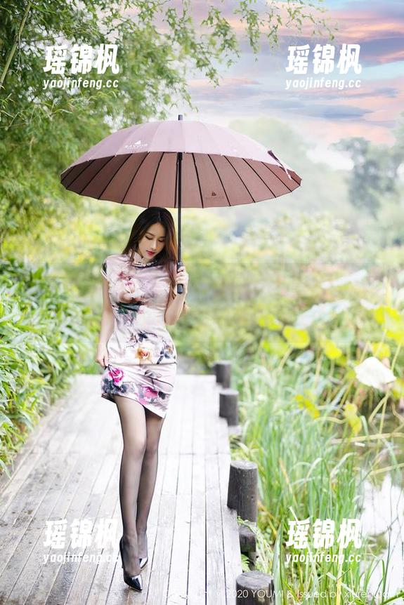 尤蜜荟 - 图片里有lingyu69的夏天，分享给你，反正我已经被吸引住了！