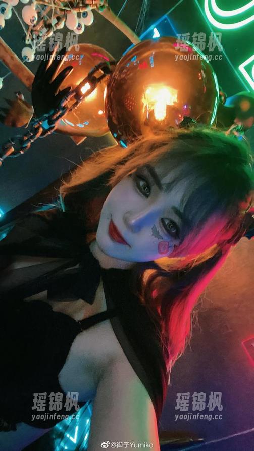 一件毛衣一张照片，御子Yumiko让‘寒冷’变卓越！