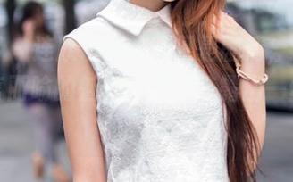 推女郎 - 连欣讲述的不仅是剧情，还有那份不言而喻的魅力，图包流露出一丝调皮的意味。