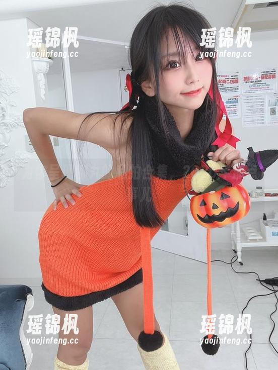 为你呈现柳丸的私拍合集，2020年那点事儿