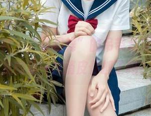 梦丝女神 - “花月舞”的吊带系列，图片里的那一抹俏皮你抓了吗？