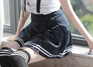 模范学院 - 高能警告：夏沫沫tifa的高清写真，吊带可能让你多看一眼