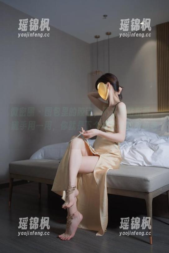 禅院熏 微密圈 - 图包里的胶带,不光能粘东西,随手用一用,你就是下个禅院熏的模仿者!