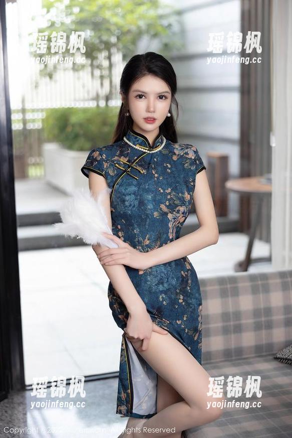 秀人网 - 奶芙乔乔化身修女，高清照片让我萌萌哒！