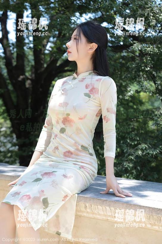 秀人网-舌尖上的菊花ace 秀人网 - 万圣节黑暗风,舌尖上的菊花ace私拍原图,网友评论都快沦陷了!