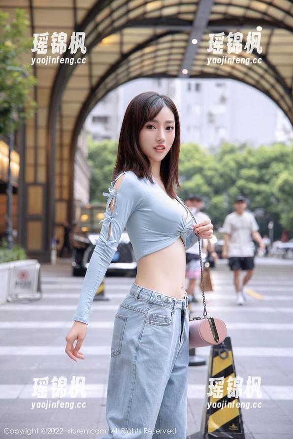 秀人网 - 无圣光与女王气质，软情的独特反差