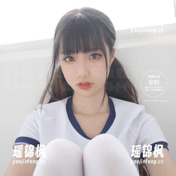 紧急企划-见希w 紧急企划 - 这高清图册让我觉得见希w只穿白丝制服,就能引发一场小小的脑洞旅行!