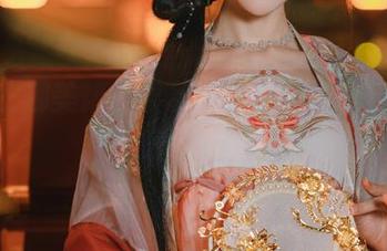 海贼王娜美精选展示：紫氯氯又来了，气氛绝了
