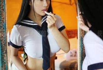 美媛馆 - 高清打卡！温心怡的“修女”造型来袭，快来下载吧！