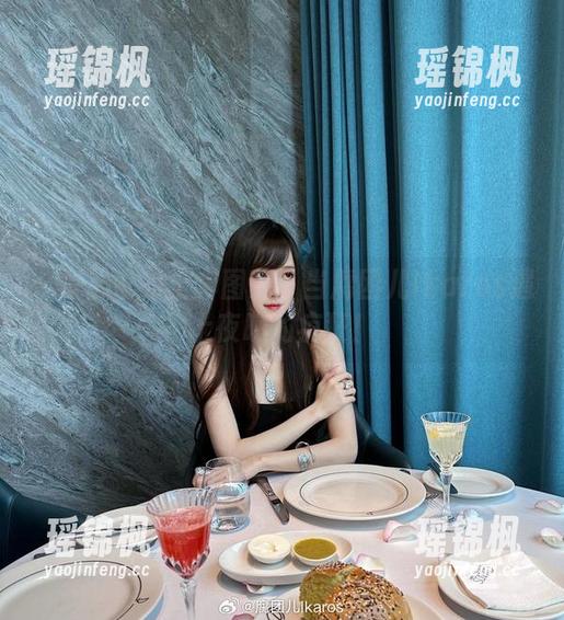 卡特琳娜的全套图集：当腐团儿Ikaros遇上夜晚的疯狂！