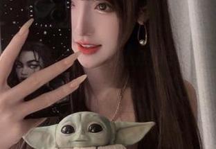 解锁腐团儿Ikaros的私房美图，玉藻前的小玉姿势令我惊掉下巴！