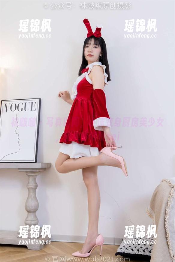 袜啵啵 - 写真时间，小沫变身厨房美少女，图库养眼没sei
